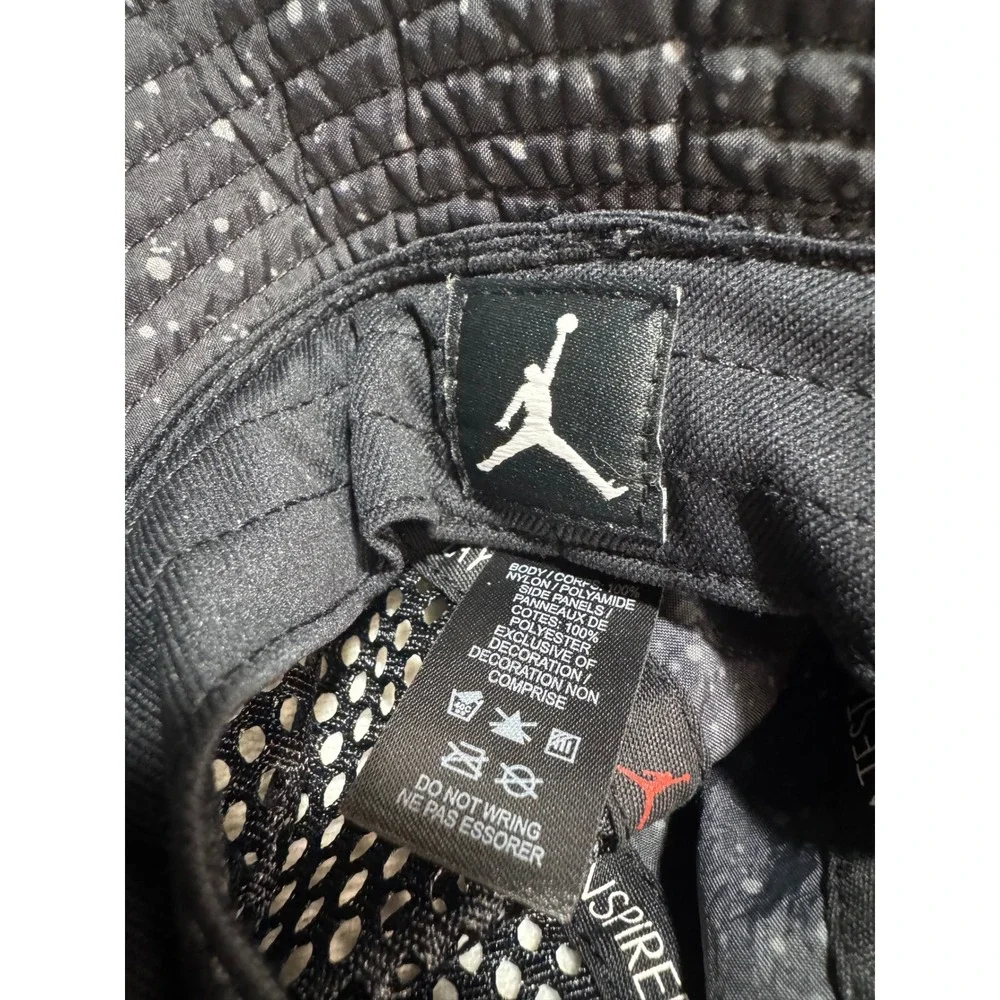 Jordan Brand Black Speckled Mesh Bucket Hat Adjustable Red Bungee L/XL